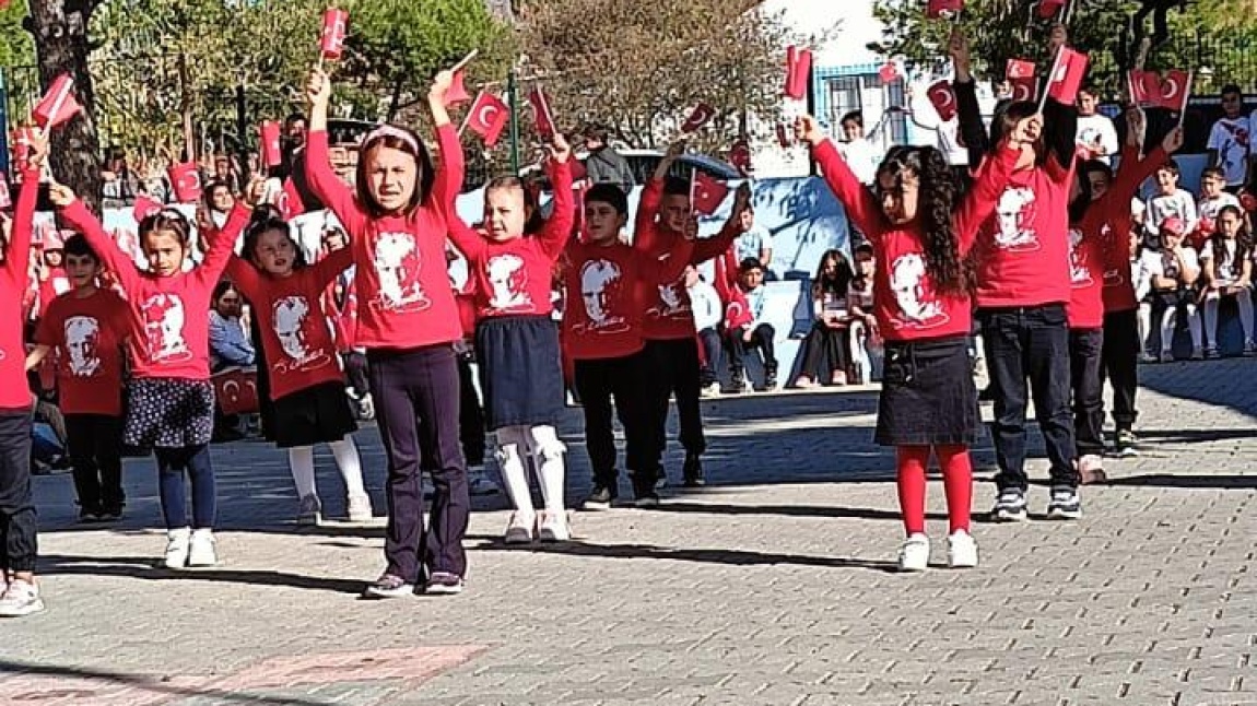 29 EKİM CUMHURİYET BAYRAMIMIZ ÇOŞKUYLA KUTLANDI